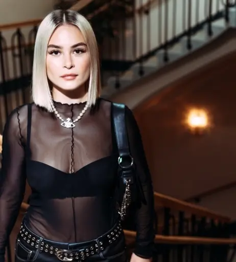 Image 2883308 from Mathea