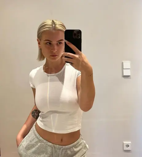 Image 2883205 from Mathea