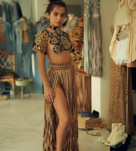 Image 2875553 from Isabela Merced