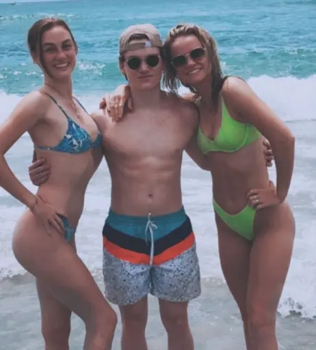 Image 2875781 from Madison Lintz