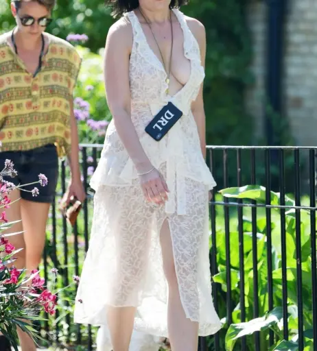 Image 2876820 from Daisy Lowe