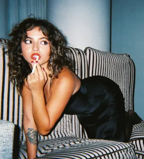 Image 2876504 from Isabela Merced