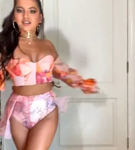 Image 2876129 from Isabela Merced