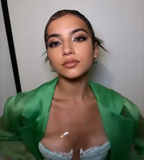 Image 2876216 from Isabela Merced