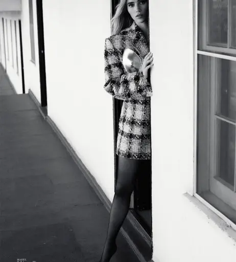 Image 2874375 from Suki Waterhouse