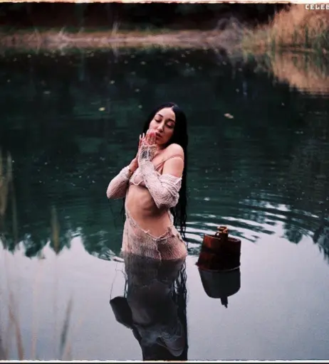 Image 2872653 from Noah Cyrus