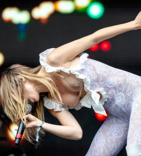 Image 2873360 from Suki Waterhouse