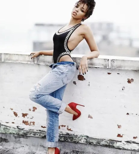 Image 2879149 from Tinashe