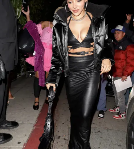 Image 2879372 from Tinashe