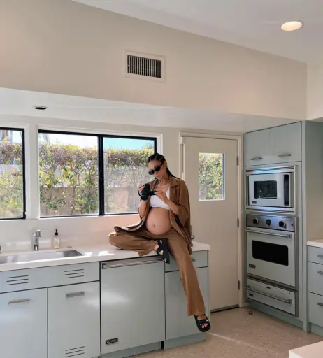 Image 2865604 from Shay Mitchell