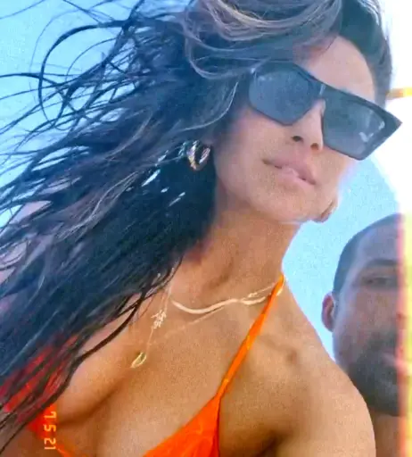 Image 2865376 from Shay Mitchell