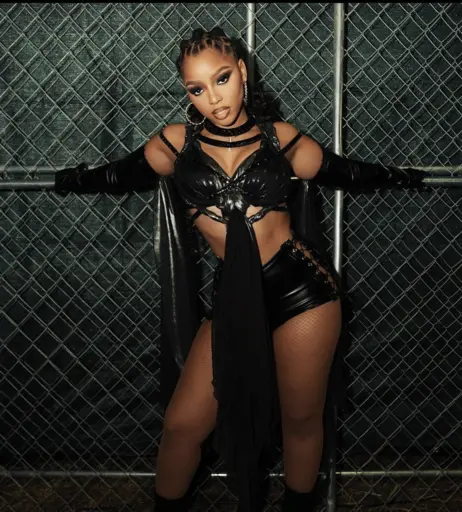 Image 2866564 from Chloe Bailey