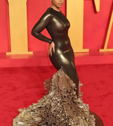 Image 2866919 from Chloe Bailey