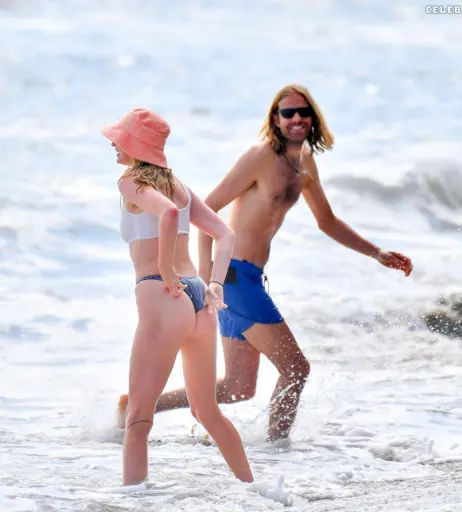 Image 2862548 from Elsa Hosk