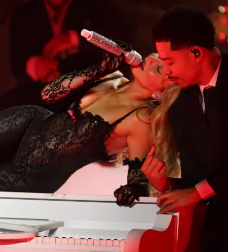 Image 2862487 from Sabrina Carpenter