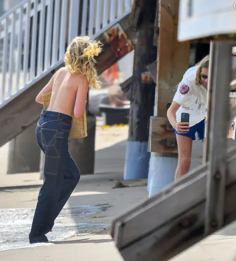 Image 2862632 from Elsa Hosk