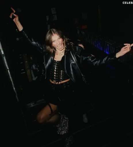 Image 2862190 from Leony Burger