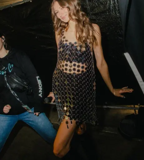 Image 2862163 from Leony Burger