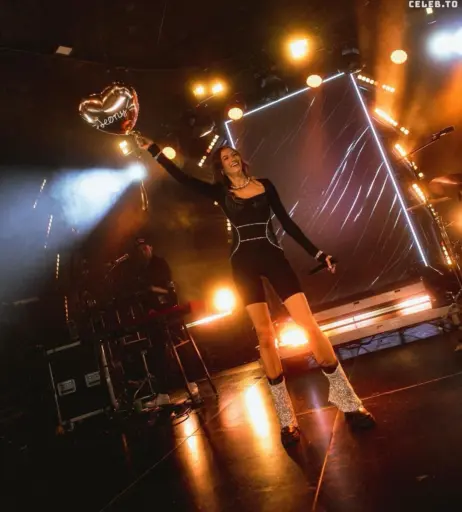 Image 2862116 from Leony Burger