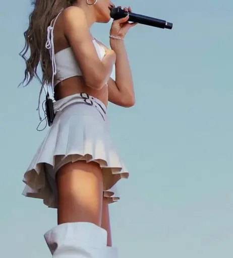 Image 2862031 from Leony Burger