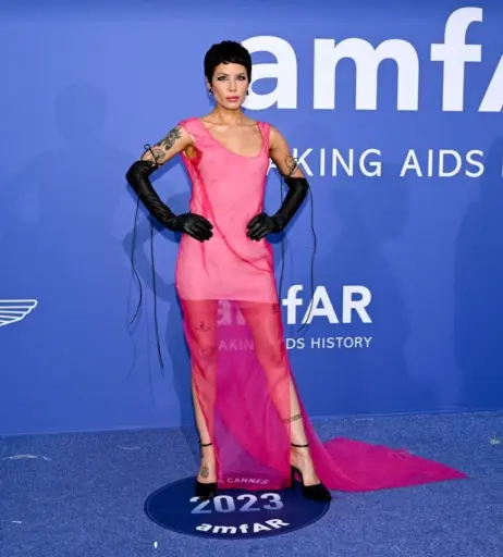 Image 2860157 from Halsey