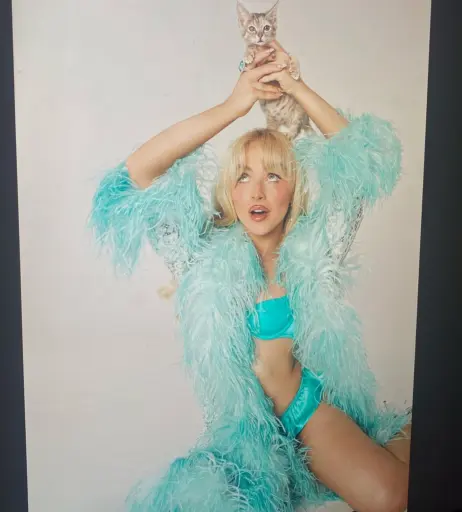 Image 2860919 from Sabrina Carpenter