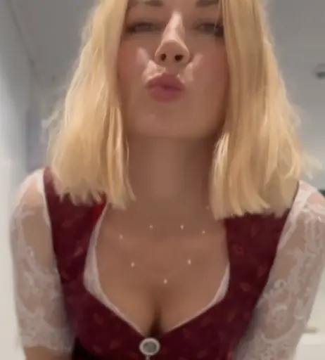 Image 2856336 from Nina Bott