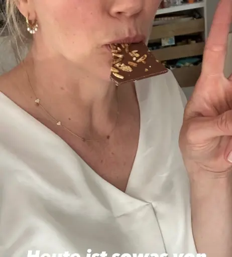 Image 2857756 from Nina Bott