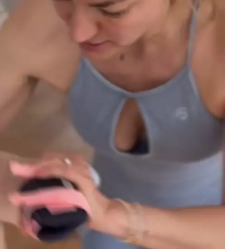 Image 2854598 from Nina Bott