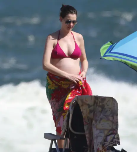 Image 2851989 from Anne Hathaway