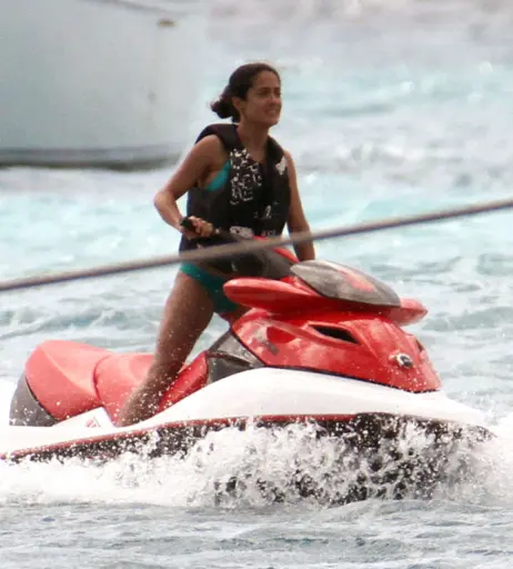 Image 2852098 from Salma Hayek