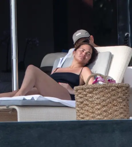 Image 2852901 from Chrissy Teigen