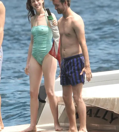 Image 2853492 from Anne Hathaway