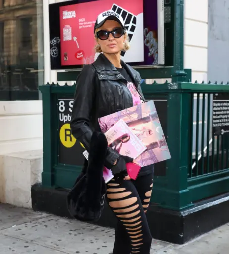 Image 2850981 from Paris Hilton