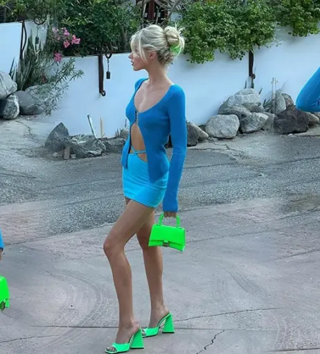 Image 2859420 from Elsa Hosk