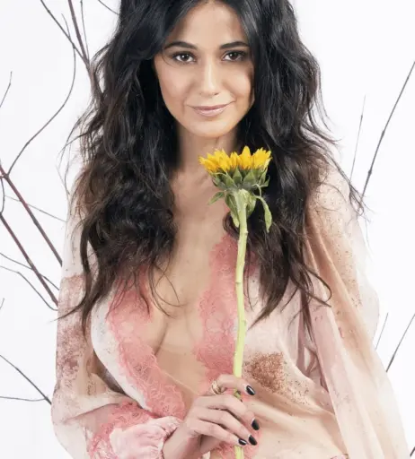 Image 2858400 from Emmanuelle Chriqui