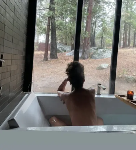 Image 2858684 from Emmanuelle Chriqui