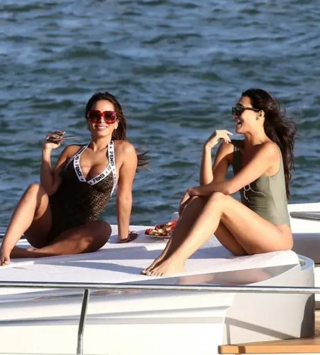 Image 2845216 from Anitta