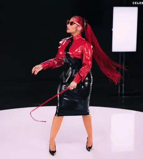 Image 2846530 from Nicki Minaj