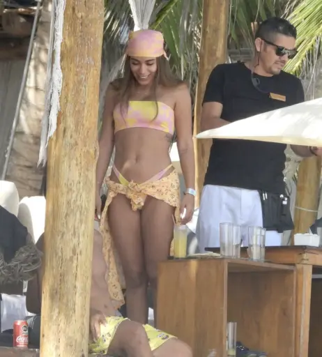 Image 2846376 from Anitta