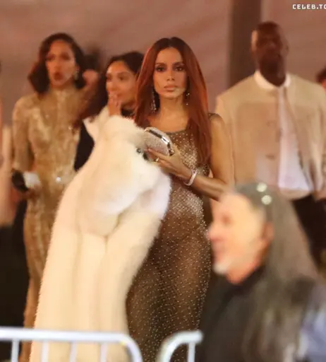 Image 2847389 from Anitta