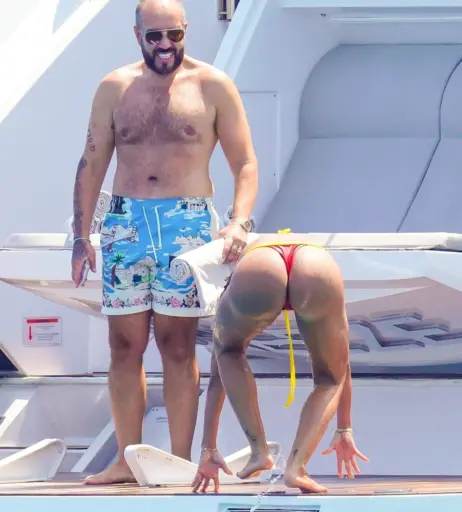 Image 2844838 from Anitta