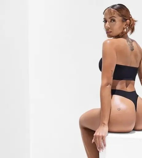 Image 2844642 from Anitta