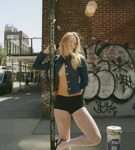 Image 2841737 from Olivia Ponton