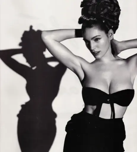 Image 2842408 from Kelly Brook