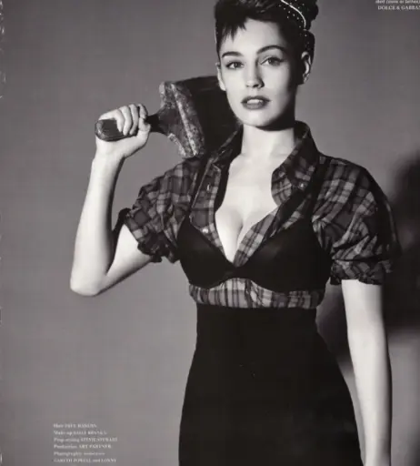 Image 2842387 from Kelly Brook