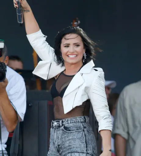 Image 2843582 from Demi Lovato