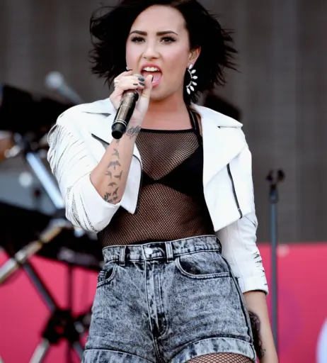 Image 2843625 from Demi Lovato