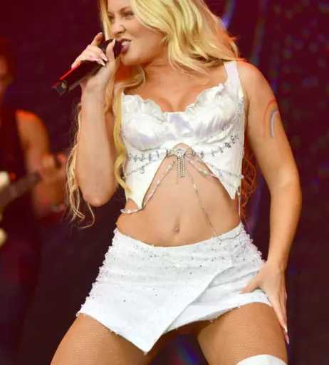 Image 2849415 from Zara Larsson