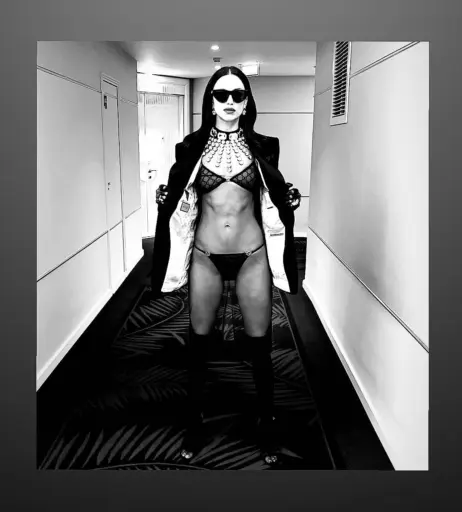 Image 2849043 from Irina Shayk